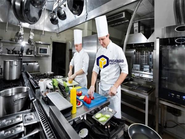 استانداردهای بهداشتی در آشپزخانه صنعتی