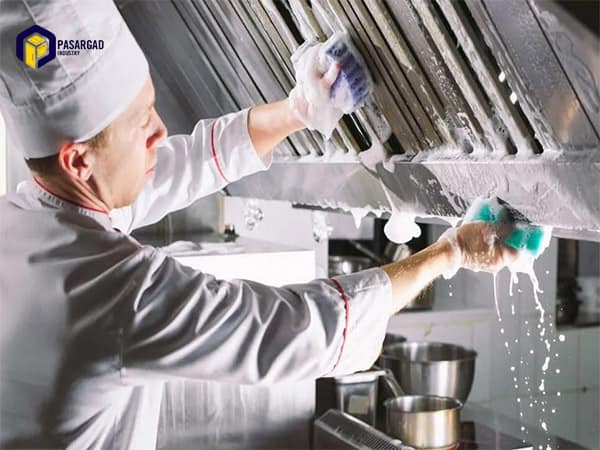 استانداردهای بهداشتی در آشپزخانه صنعتی